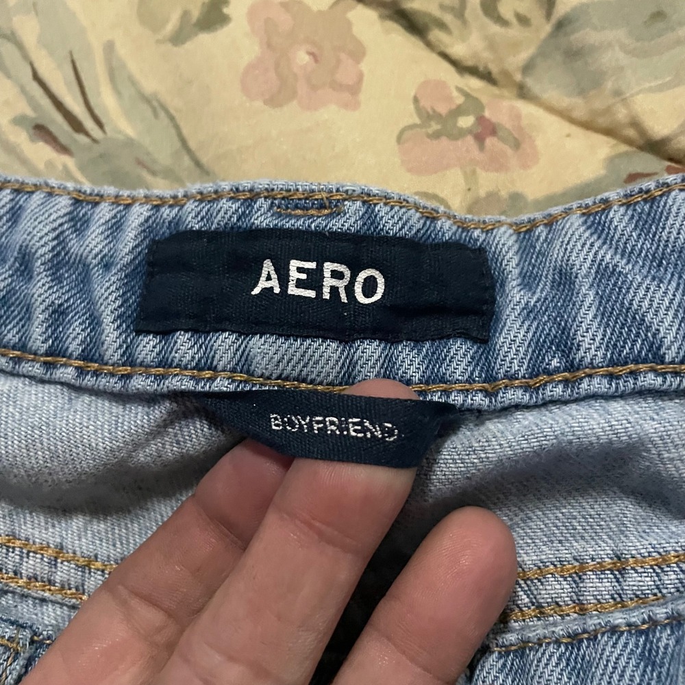 AERO Women Light Wash Distressed Boyfriend Jeans Size 00 Ripped Light Blue Denim - Picture 2 of 8